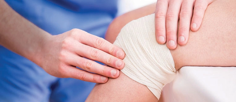 Arthroscopic Knee Replacement Surgery - Best Orthopaedic Hospital Sakra